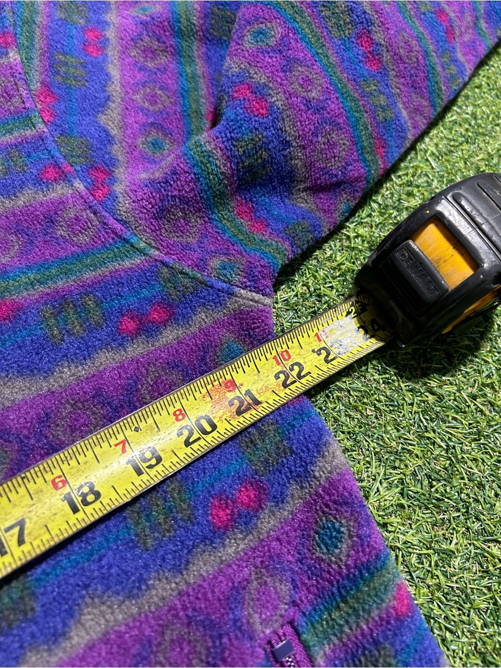 Women’s Vintage LL Bean Fleece Jacket - Picture 6 of 6